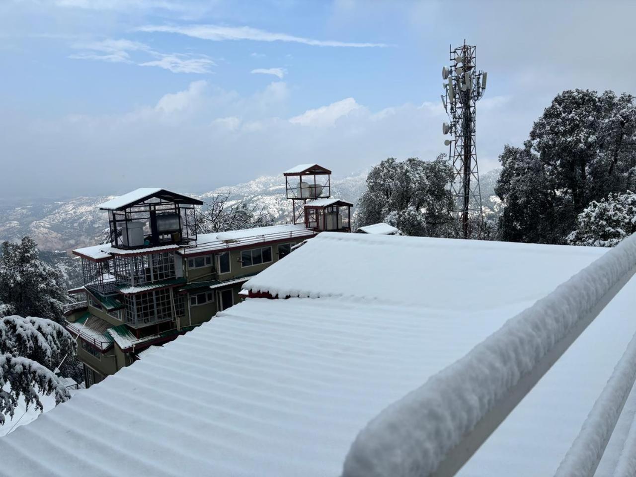 Hotel Jakhu Heights Shimla Exterior photo